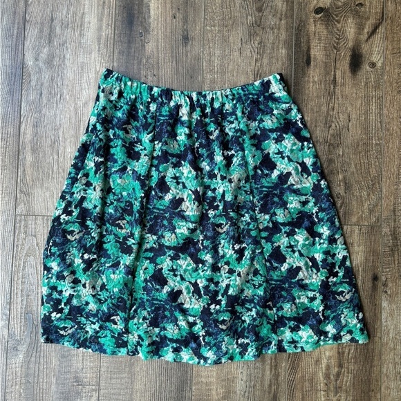 Christopher & Banks Dresses & Skirts - Christopher and Banks A-line Skirt Green/Blue Floral Elastic Waist Midi Size PXL